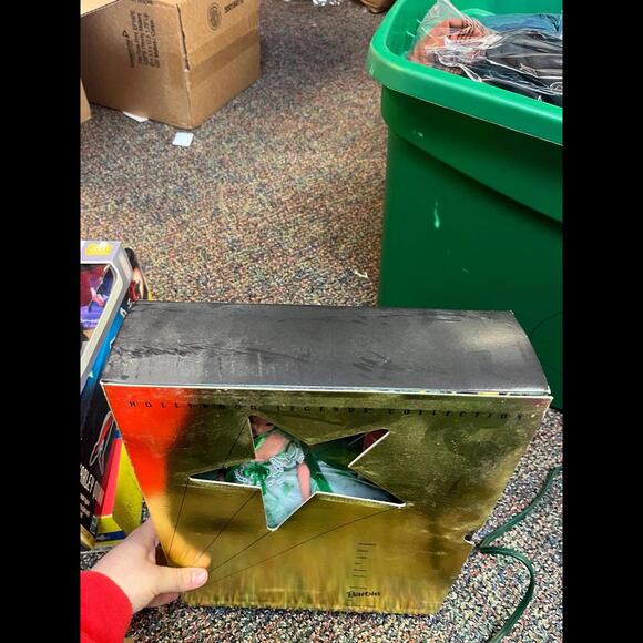 1994 GONE WITH THE WIND‎ HOLLYWOOD LEGENDS BARBIE SCARLETT O’HARA  WHITE DRESS - Picture 10 of 10